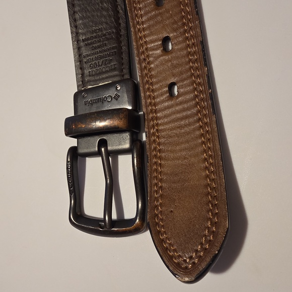 Columbia Reversible Dark Brown or Tan Leather Belt Waist 39"-42" - Picture 5 of 7